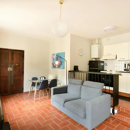 De Lellis - Centro Apartment Turin