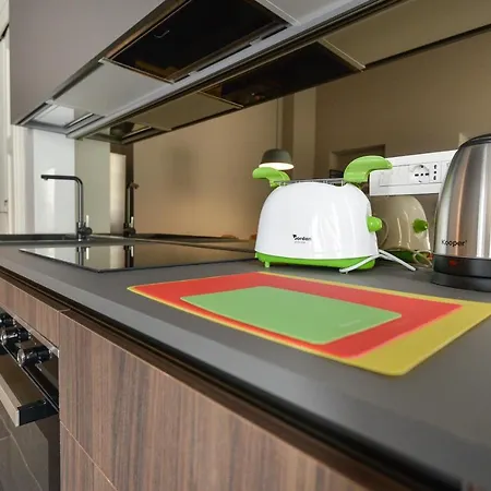 Top Living Apartments - De Lellis Torino Centro