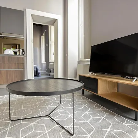 Top Living Apartments - De Lellis Torino Centro *