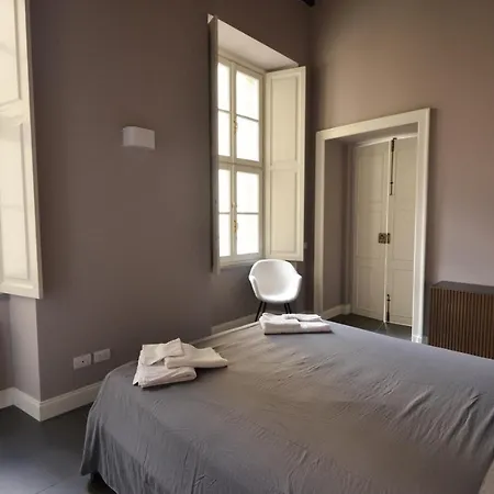 De Lellis - Centro Apartment *