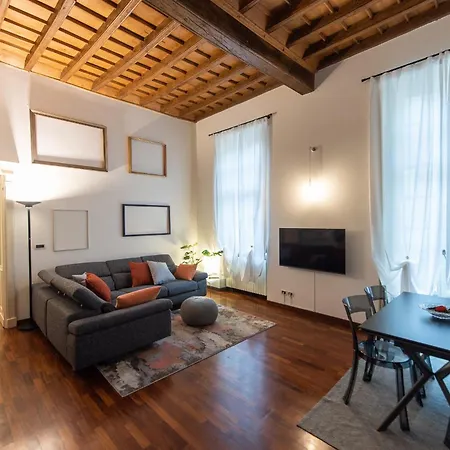 De Lellis - Centro Apartment *