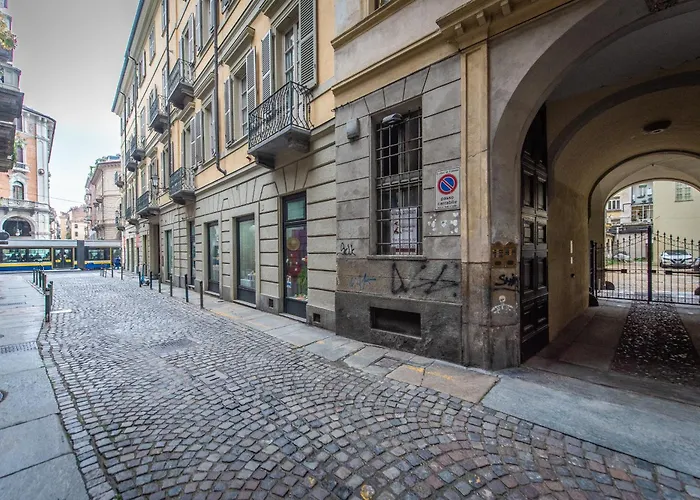 De Lellis - Centro アパート トリノ